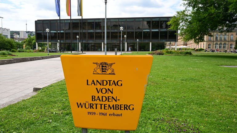 Blick auf den Landtag von Baden-Württemberg. 